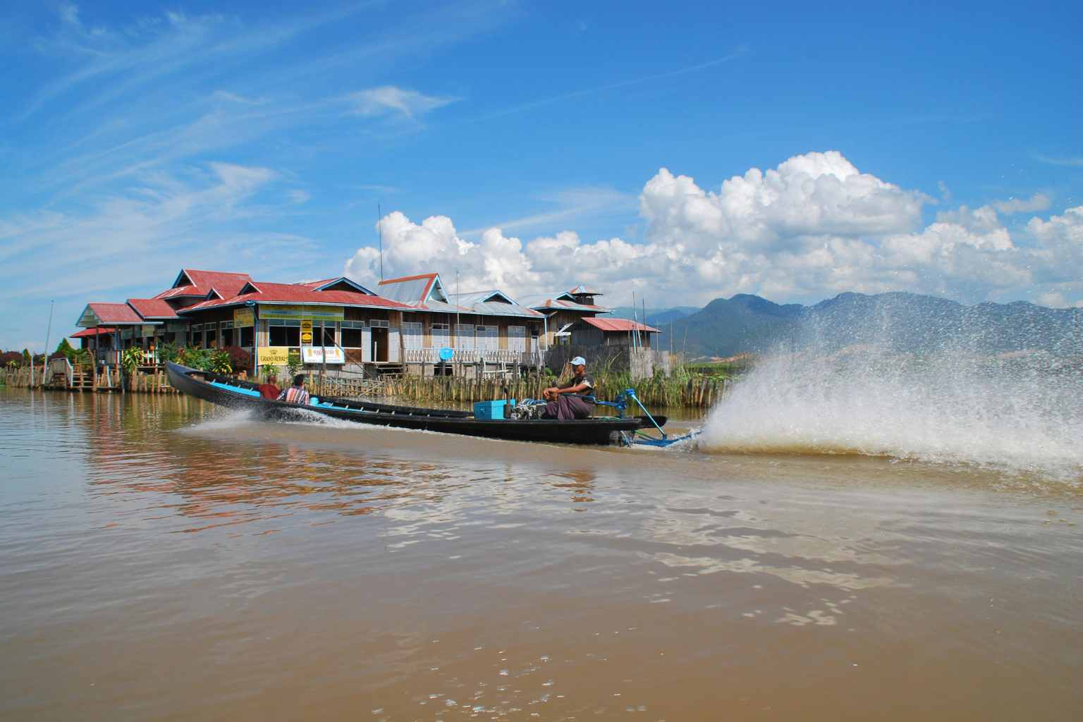 River boat